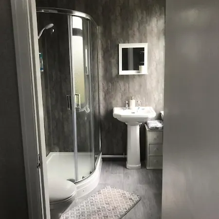 Couette-café Dale View 4*