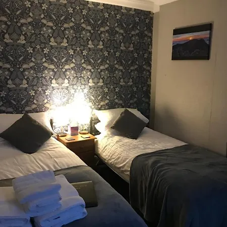 Couette-café Dale View 4*